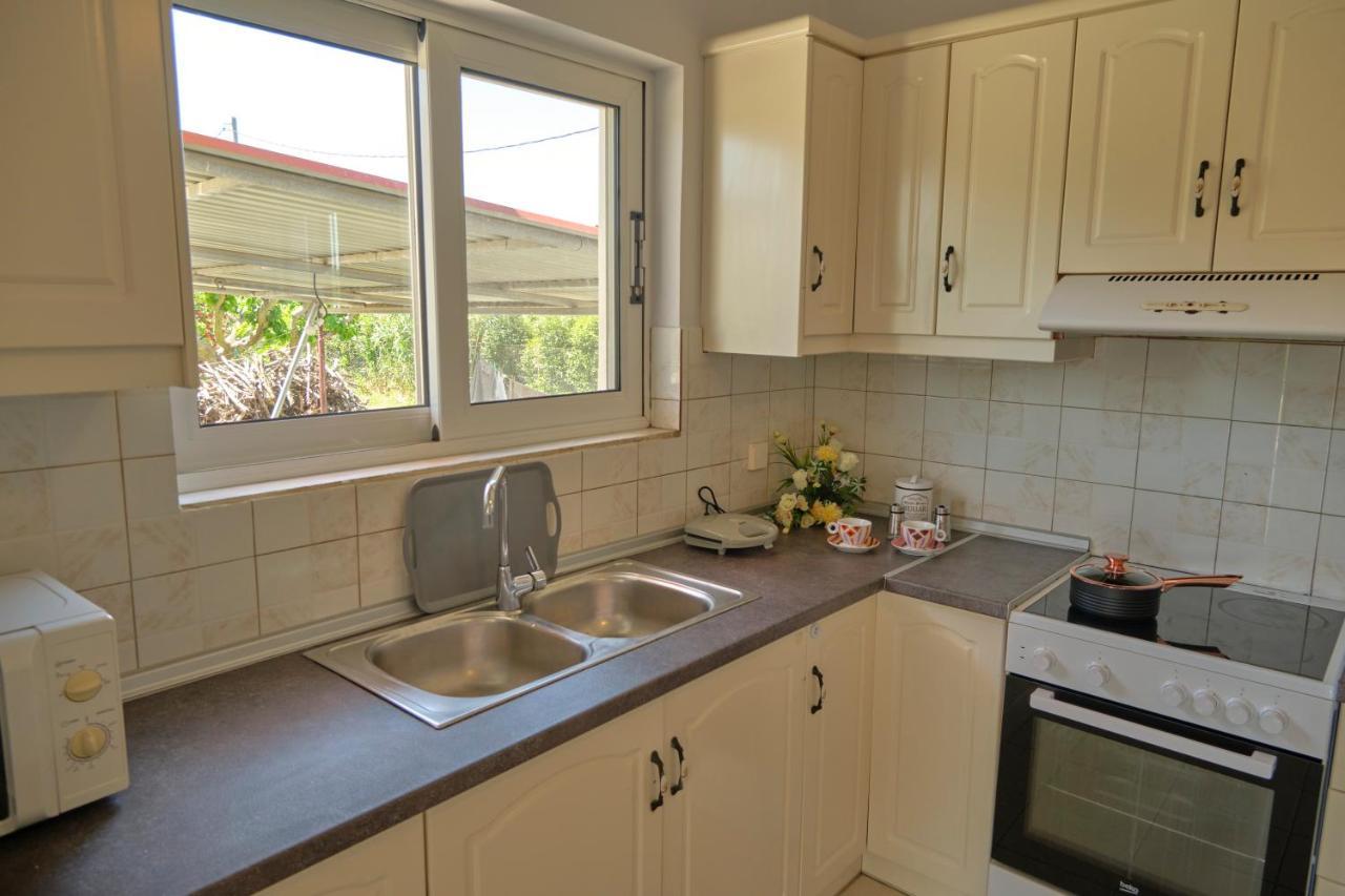 Morfis Getaway Apartment Kalpaki  外观 照片